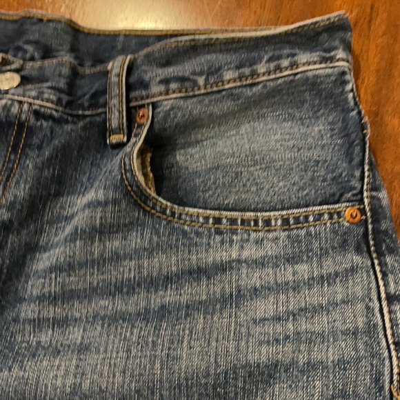 Levi’s blue Jean shorts 569 size 34 - Picture 3 of 10